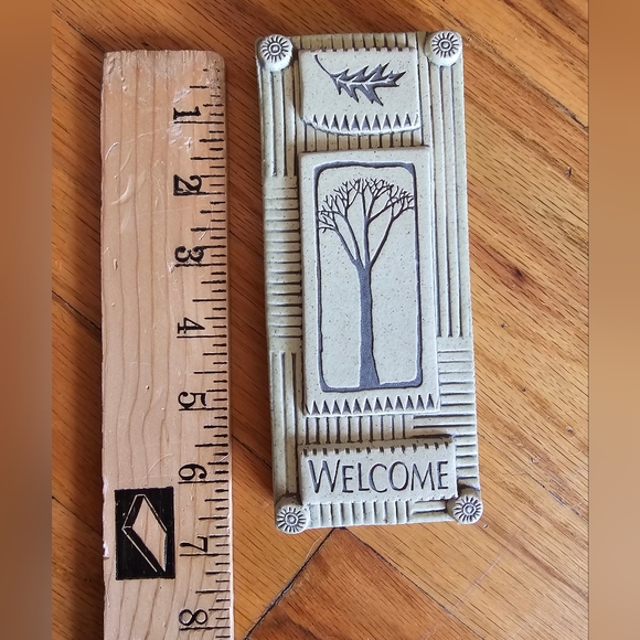 Welcome Sign - Picture 2 of 4